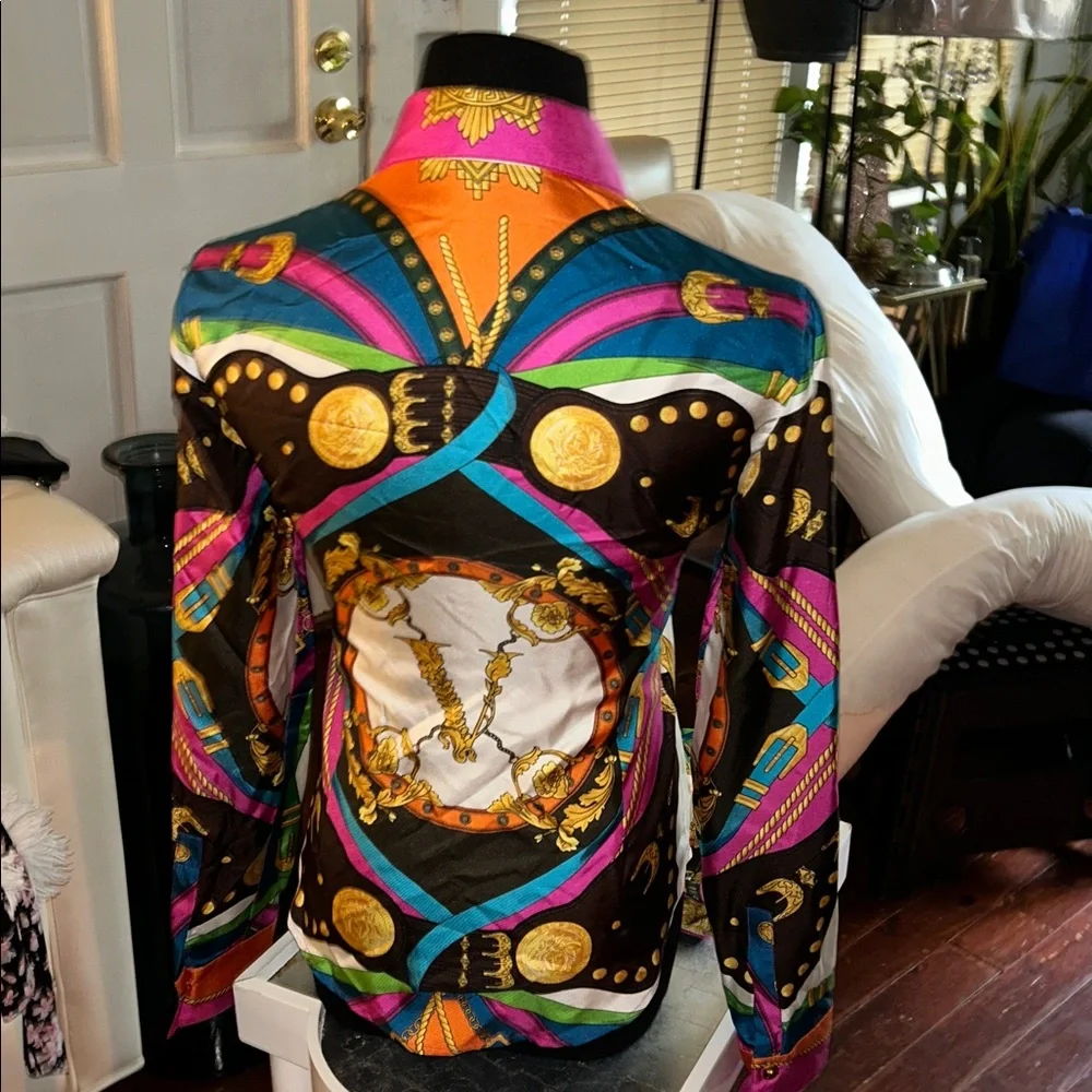 Versace short set - Picture 3 of 6